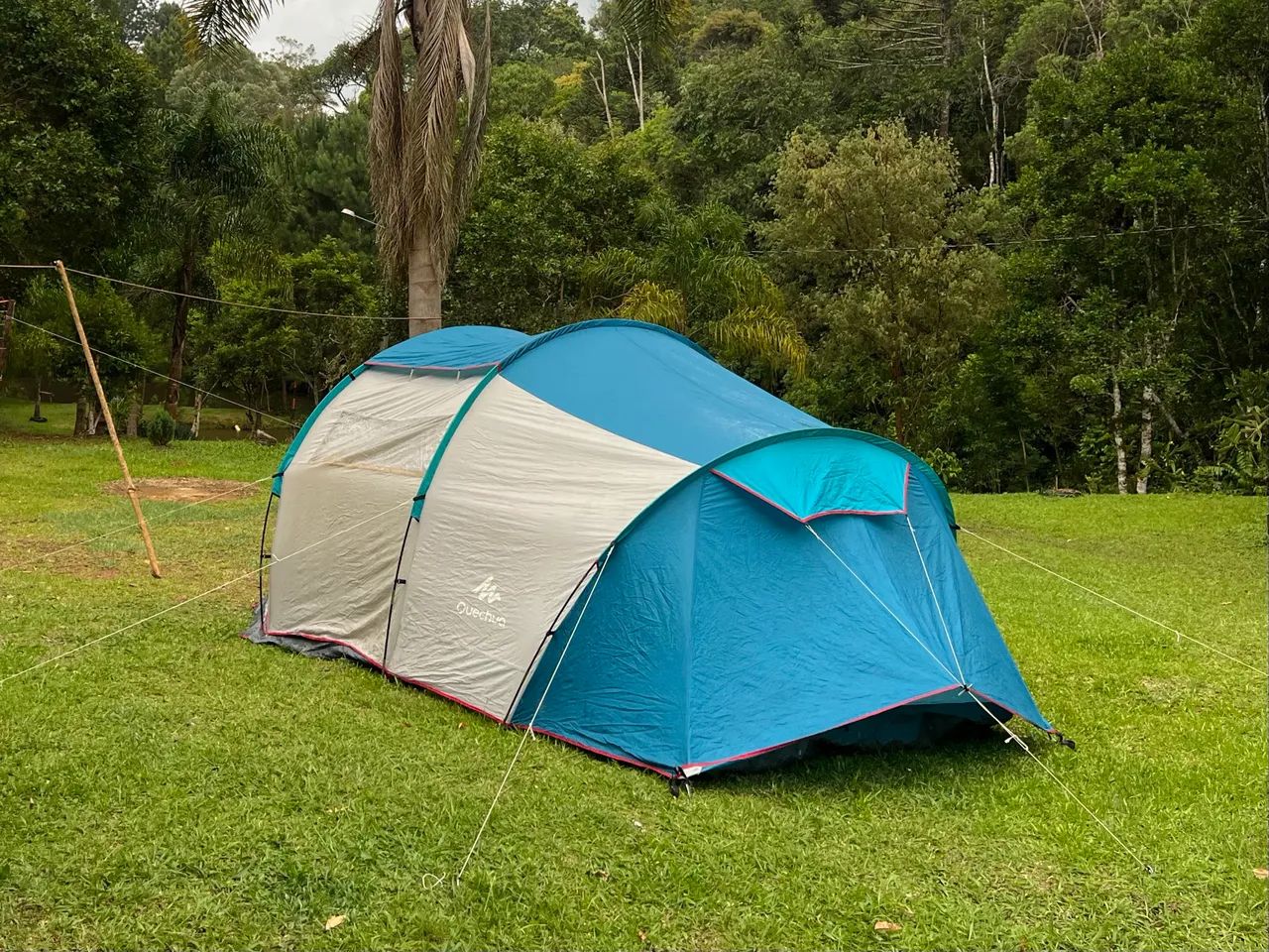 Barraca Quechua Arpenaz Family 4.1 (Vendo ou troco)