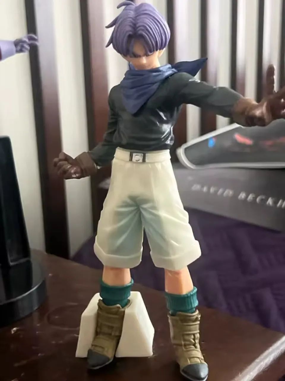Trunks dragon ball GT cabelo roxo novo - Foto 2