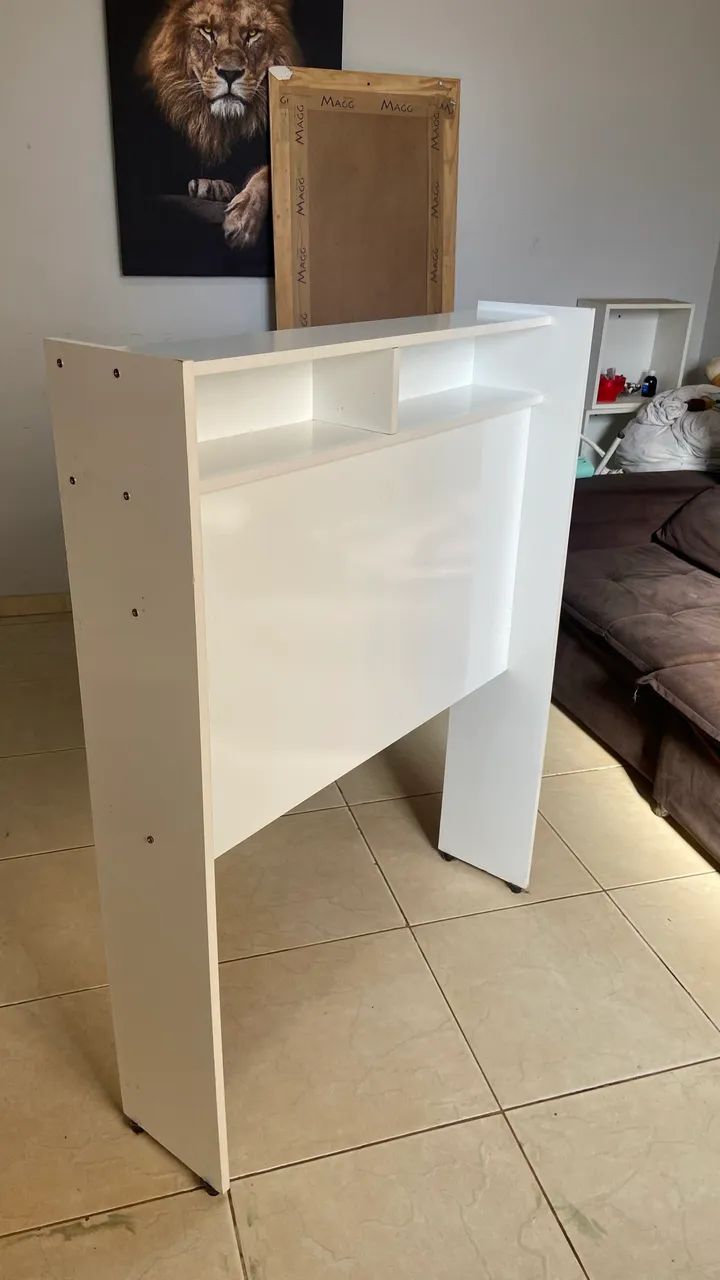 Estante sobre medida para cama de solteiro - Foto 4
