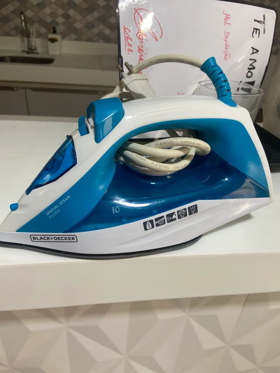 Ferro de passar Black Decker fx2100 110v