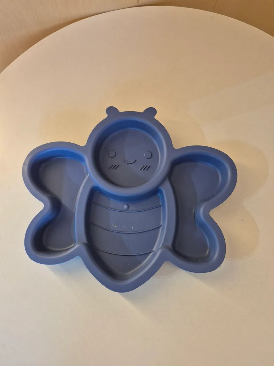 Pratinho infantil em forma de abelha - Foto 2