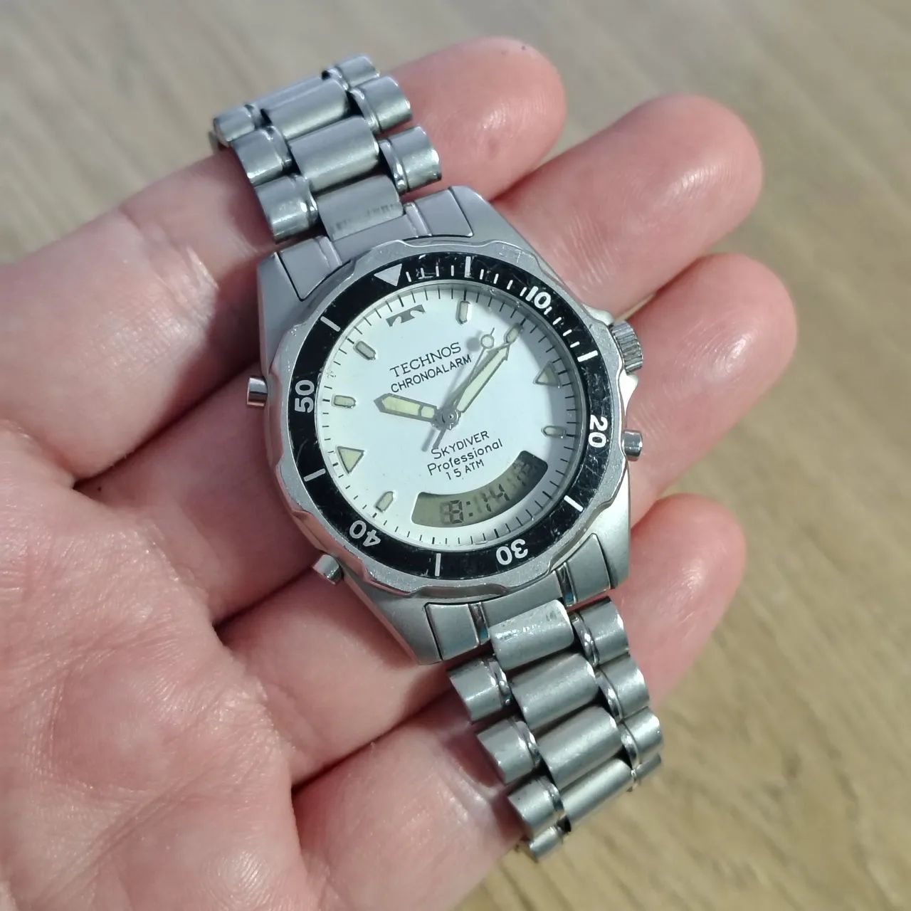 Relogio Technos Skydiver T205.10