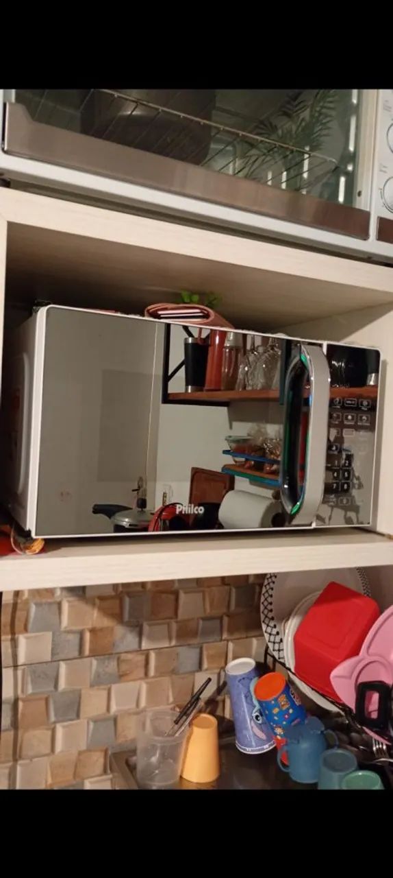 Micro-ondas semi novo 20 litros 