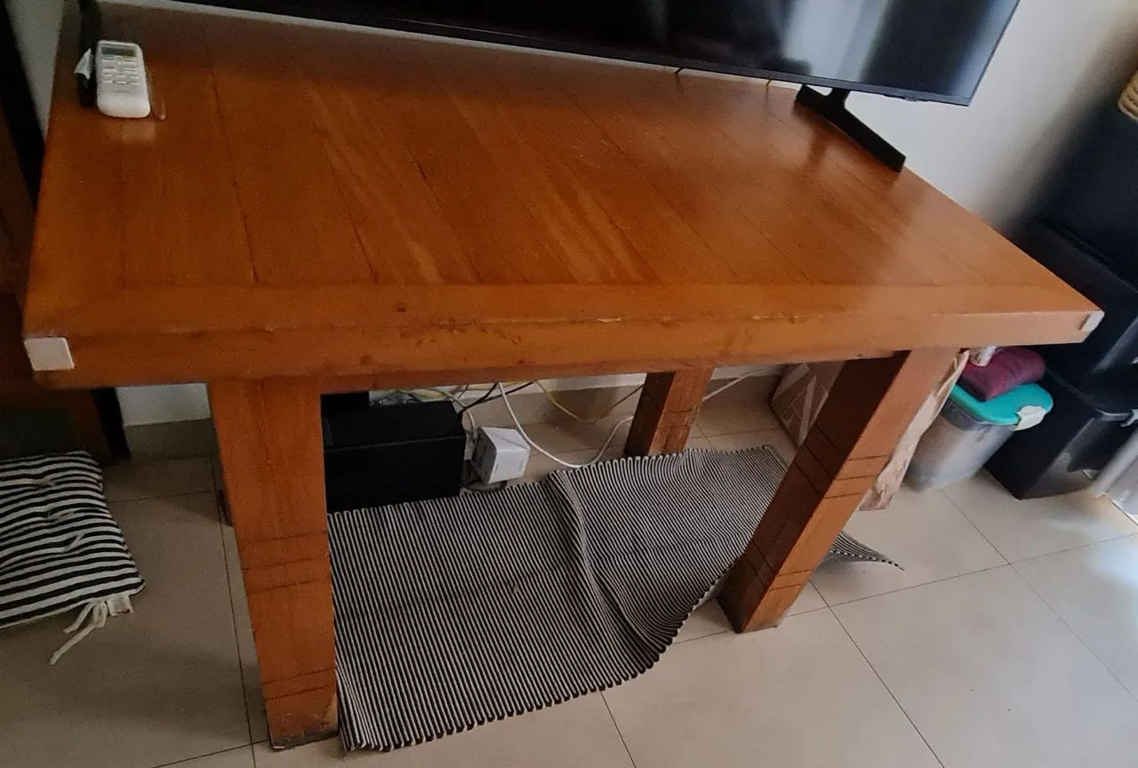 MESA DE MADEIRA MACIÇA  - Foto 2