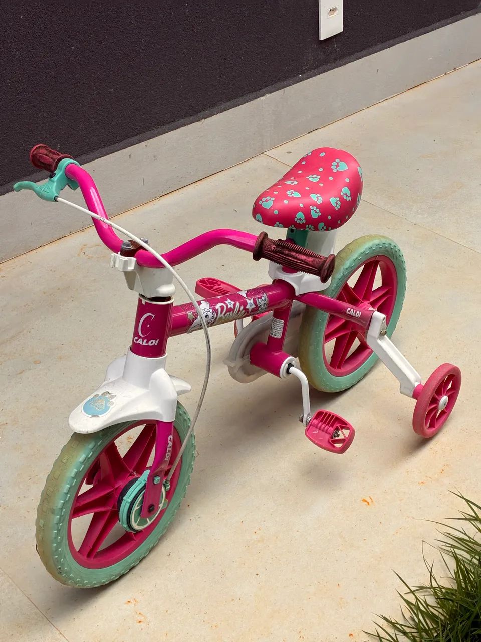 Bicicleta Infantil Caloi Barbie com Rodinhas - Ótimo Estado - Foto 2