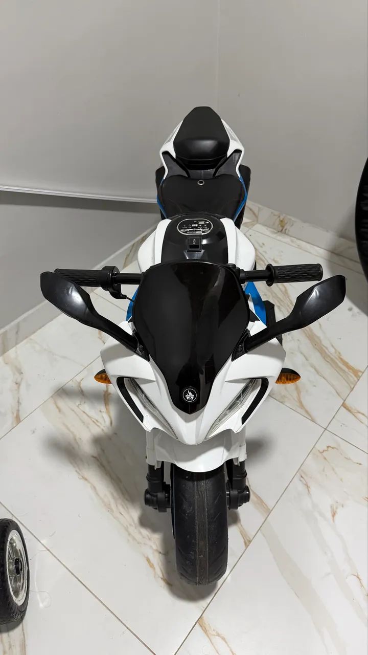 Moto elétrica infantil 