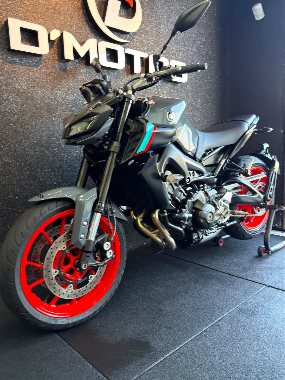 YAMAHA MT 09 - 2023 - SUPER EXTRA - Foto 4