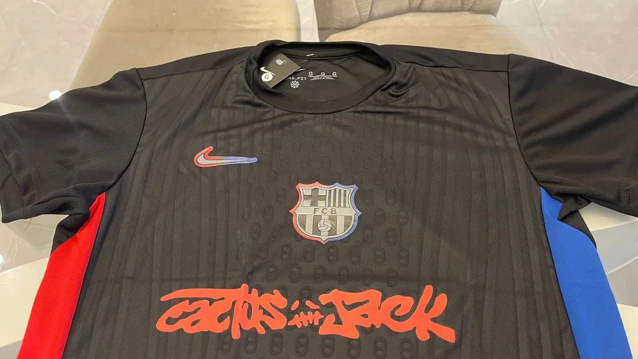 BARCELONA TRAVIS SCOTT 24/25 - PRETA - NACIONAL - NOVAS!  - Foto 5