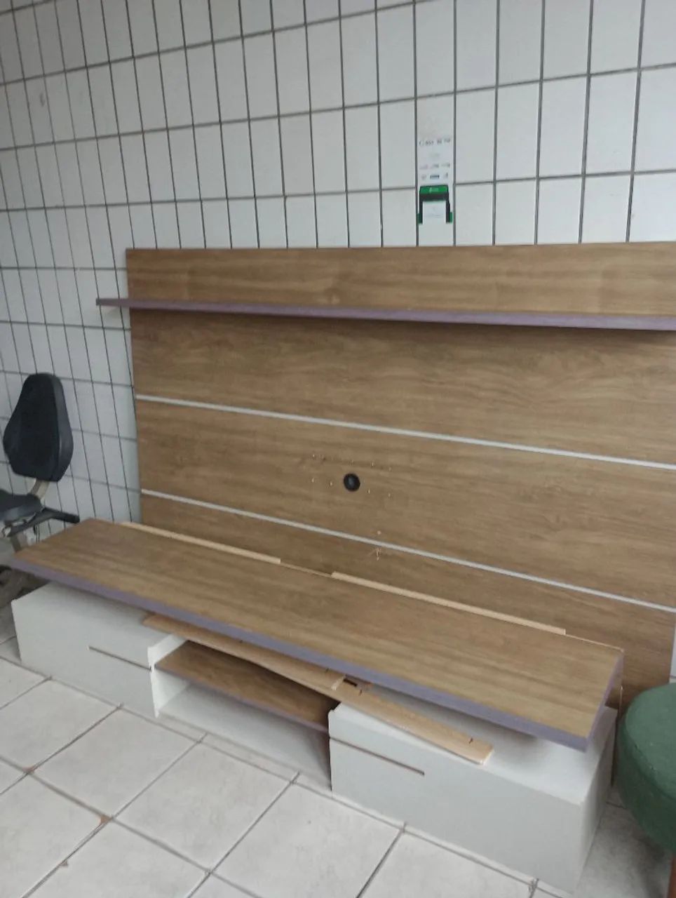 Painel com rack  - Foto 2