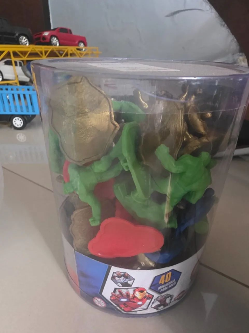 Mais 40 miniaturas bonecos marvel avengers - Foto 2