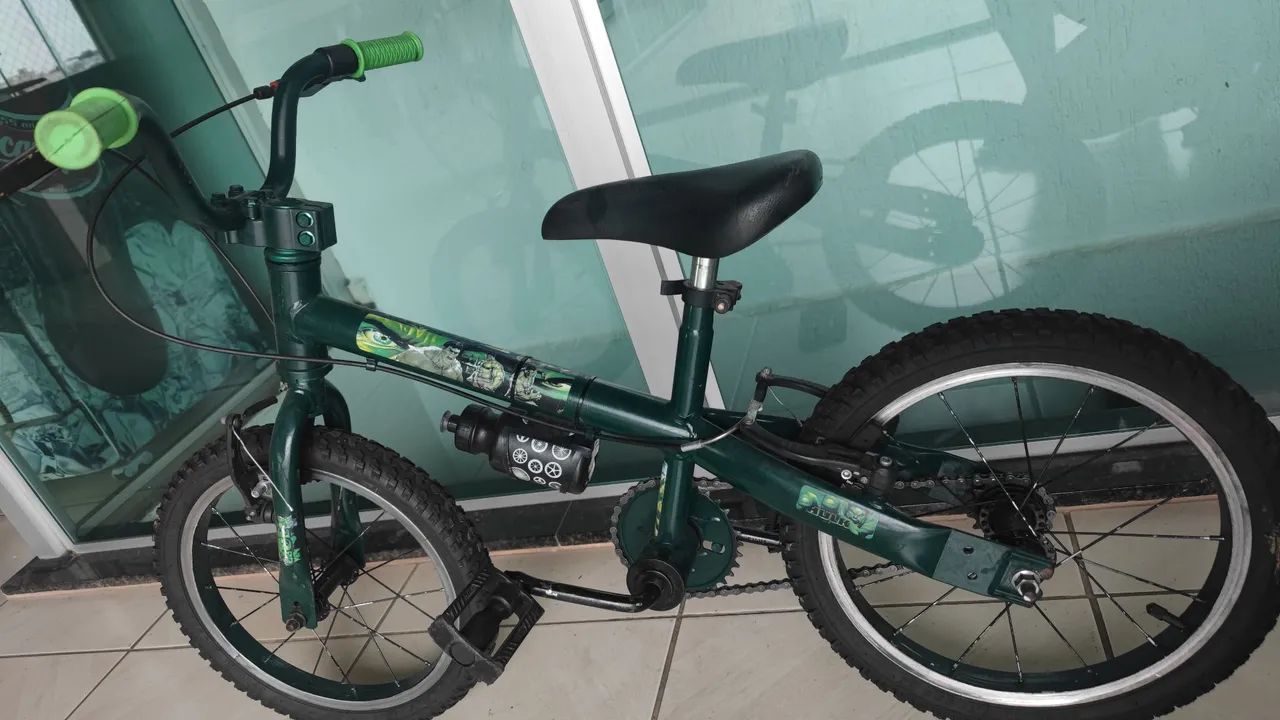 Bicicleta infantil Aro 16 - Hulk - Foto 3