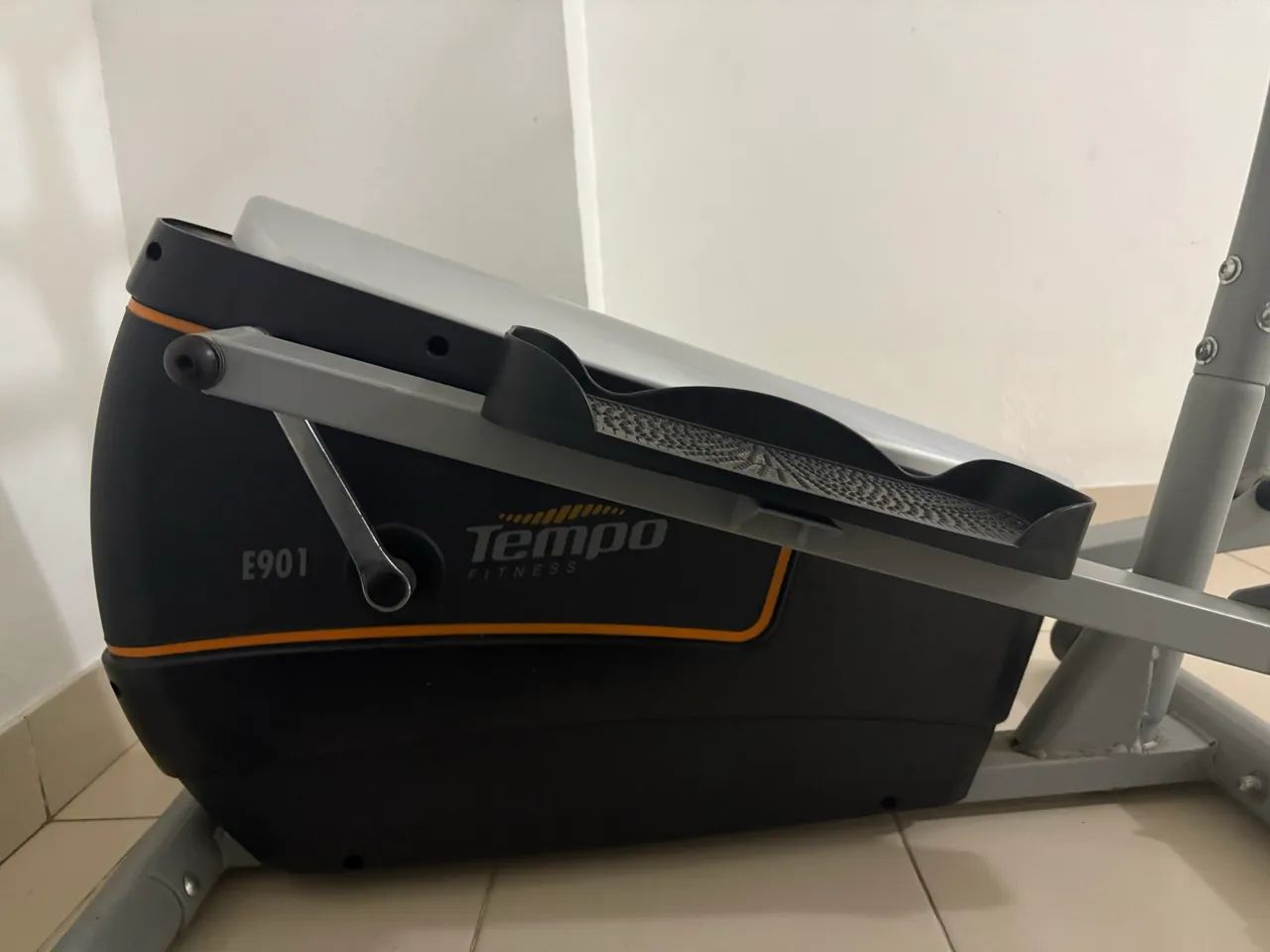 Elíptico Magnético Johnson Tempo E901 - Foto 5