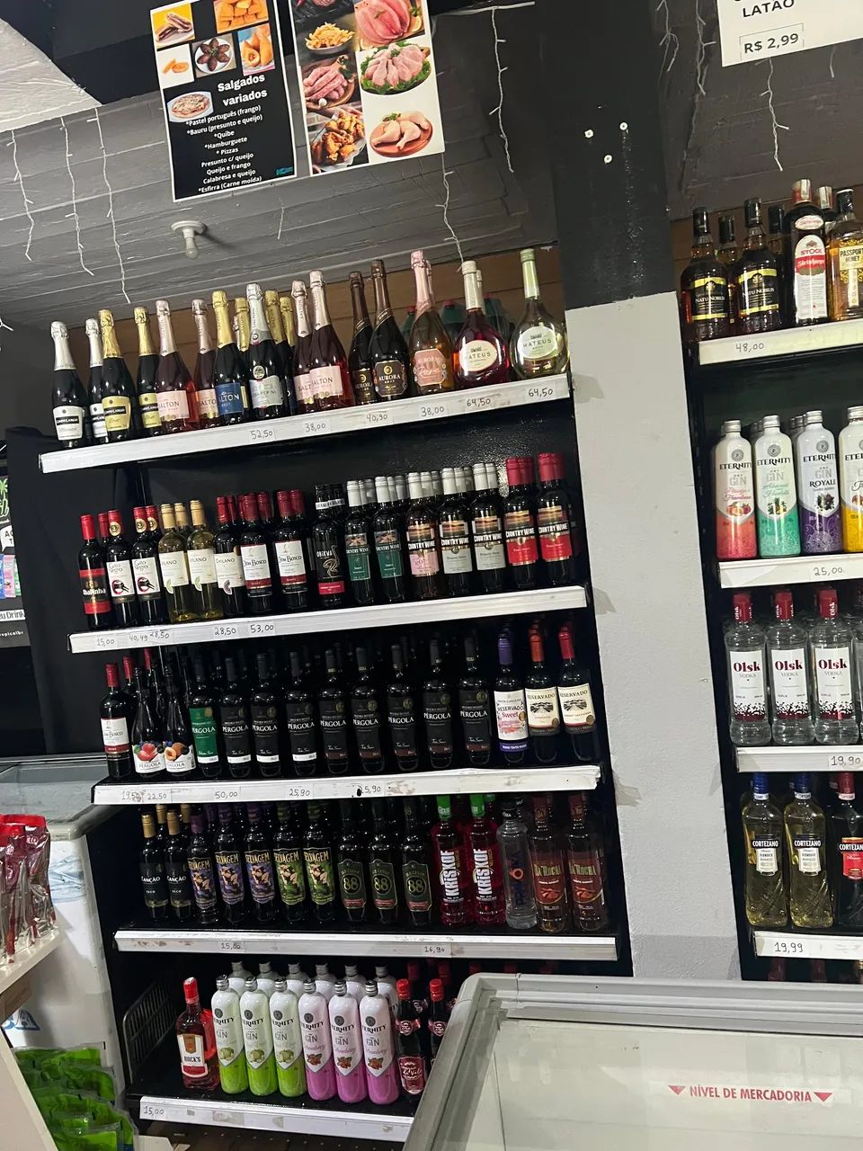 VENDO LOJA DE CONVENIÊNCIA, TOTALMENTE MONTADA E EQUIPADA. - Foto 3