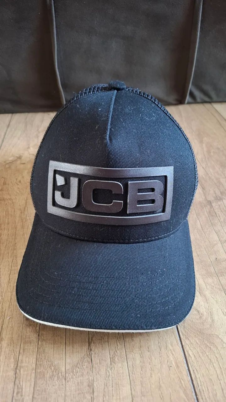 Boné JCB