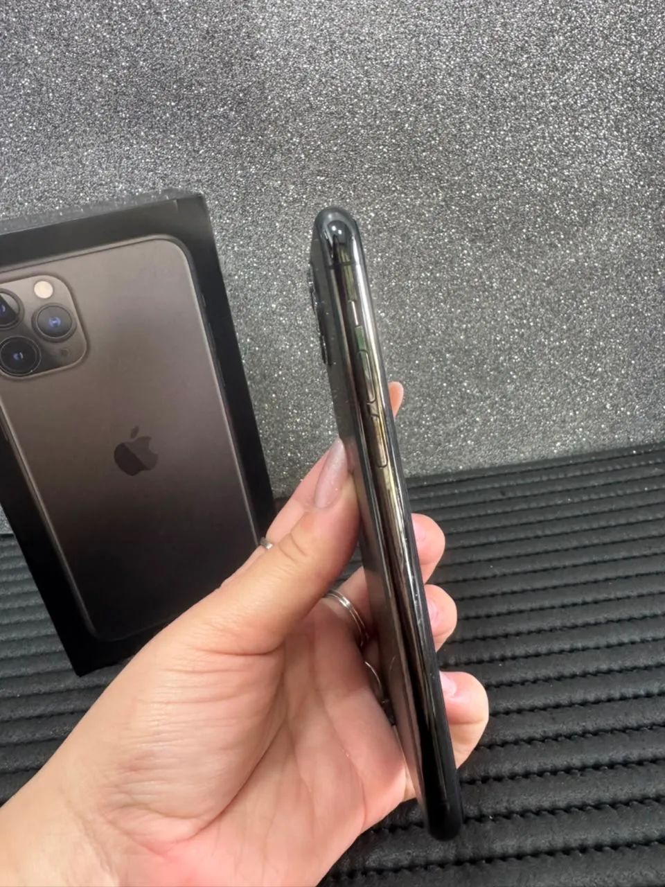 IPHONE 11 PRO *64GB*   BATERIA 88% R$1449,00 - Foto 3