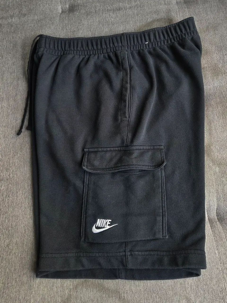 Bermuda cargo de moletom nike  - Foto 3