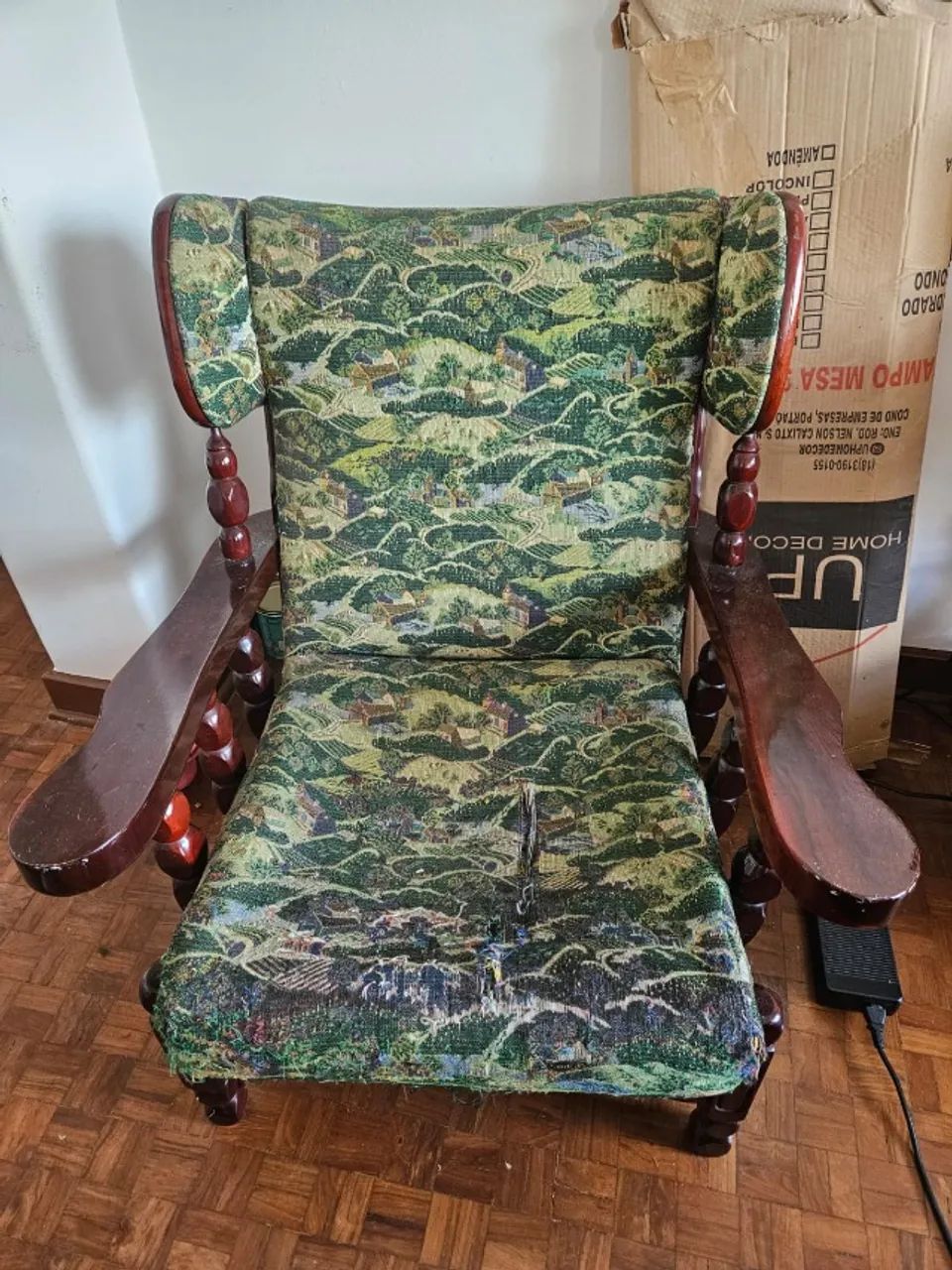 Poltrona Vintage em Madeira