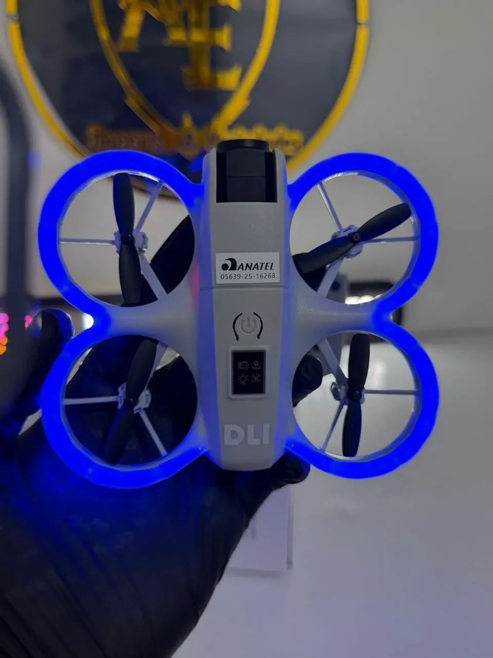 Drone DLInCom Câmera e 2 baterias  - Foto 5