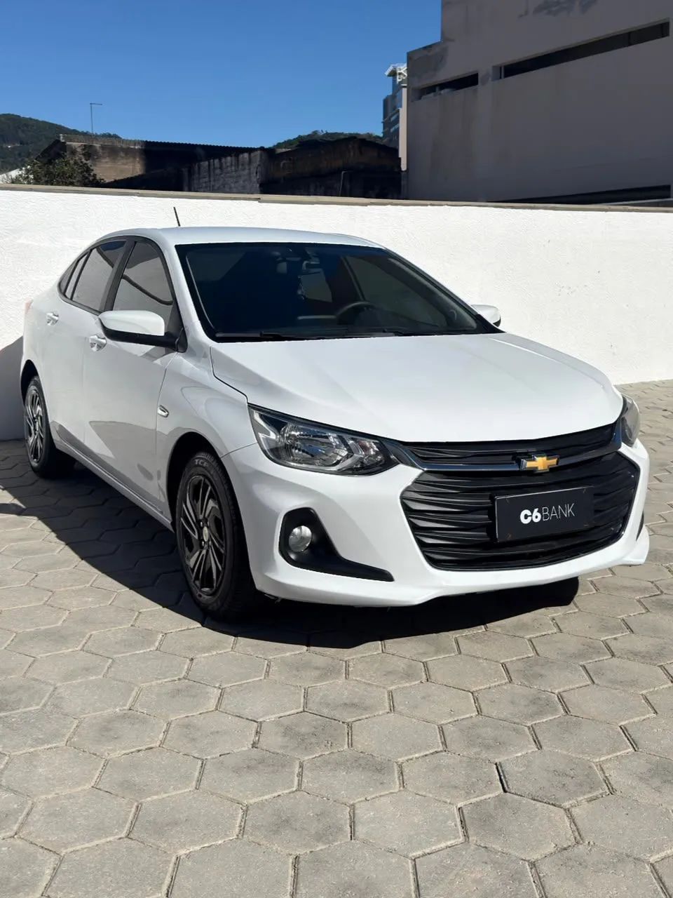 Chevrolet Onix Plus LT 1.0 12V Flex Mec. 4P 2024 - Foto 2