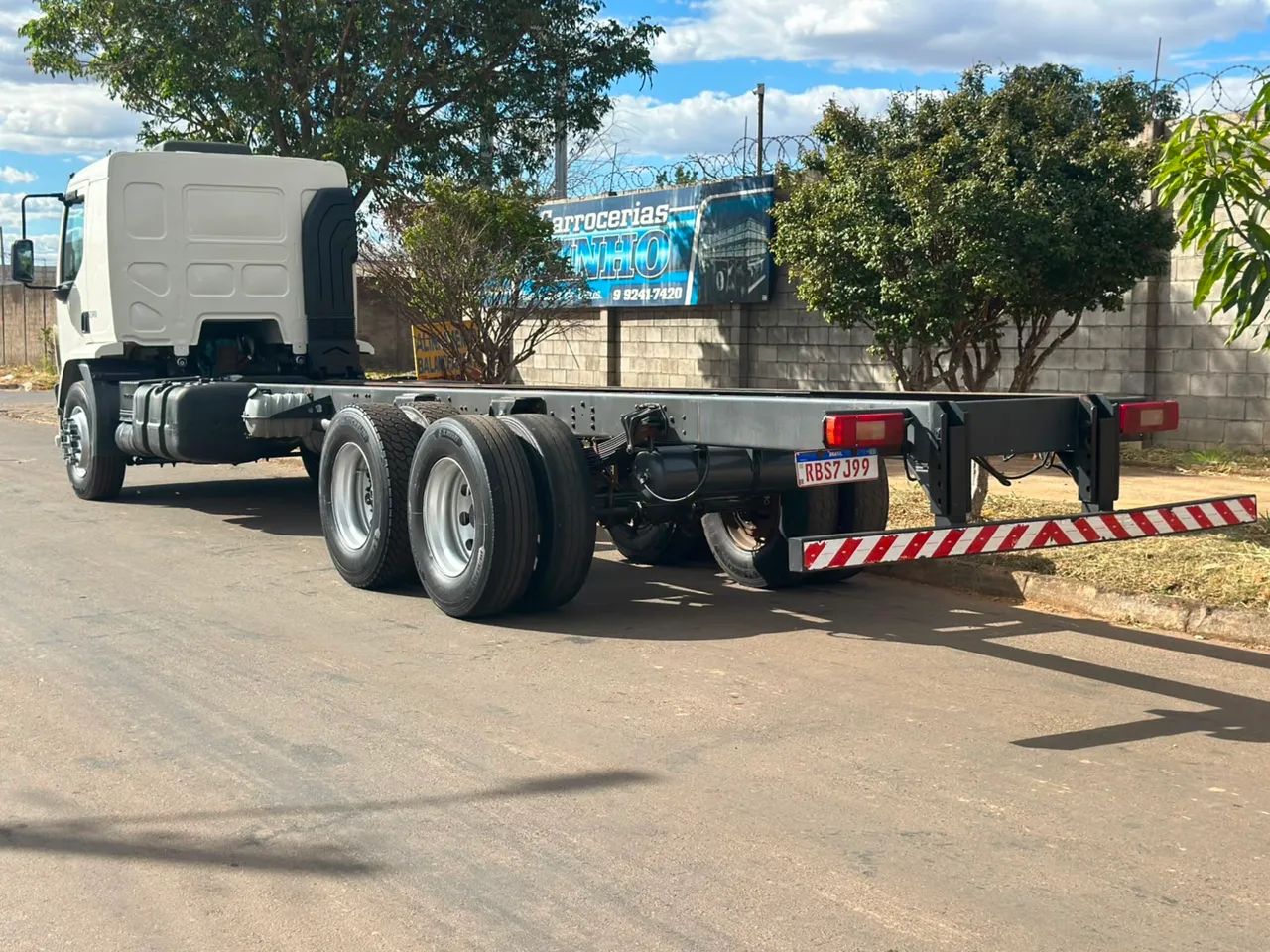 Volvo vm 270 ano 2021 - Foto 4