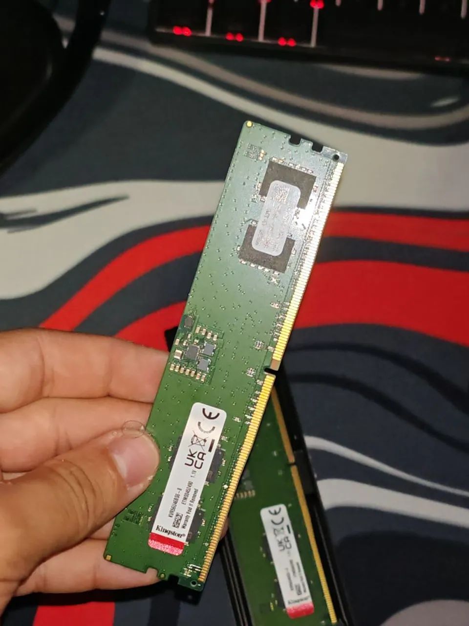 VENDE-SE 2 MEMÓRIAS RAM 8gb DDR5 KINGSTON 5600Mhz OBS: VALOR DE UMA UNIDADE  - Foto 2