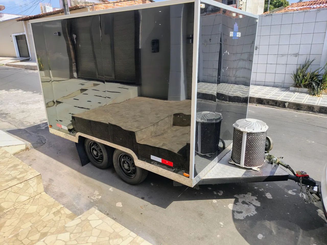 Vendo trailer baú  - Foto 4