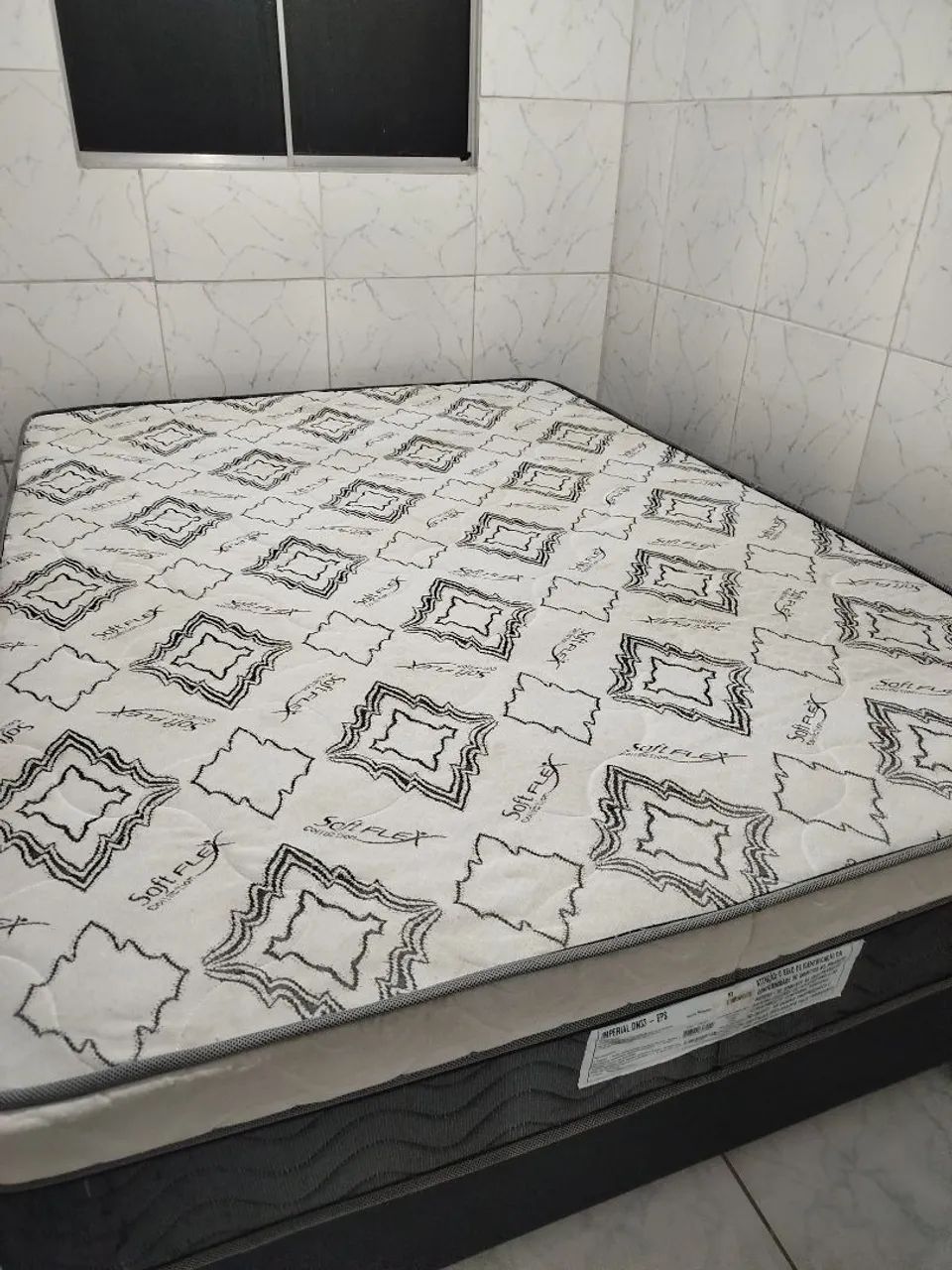Cama BOX (Colchão + Base) 