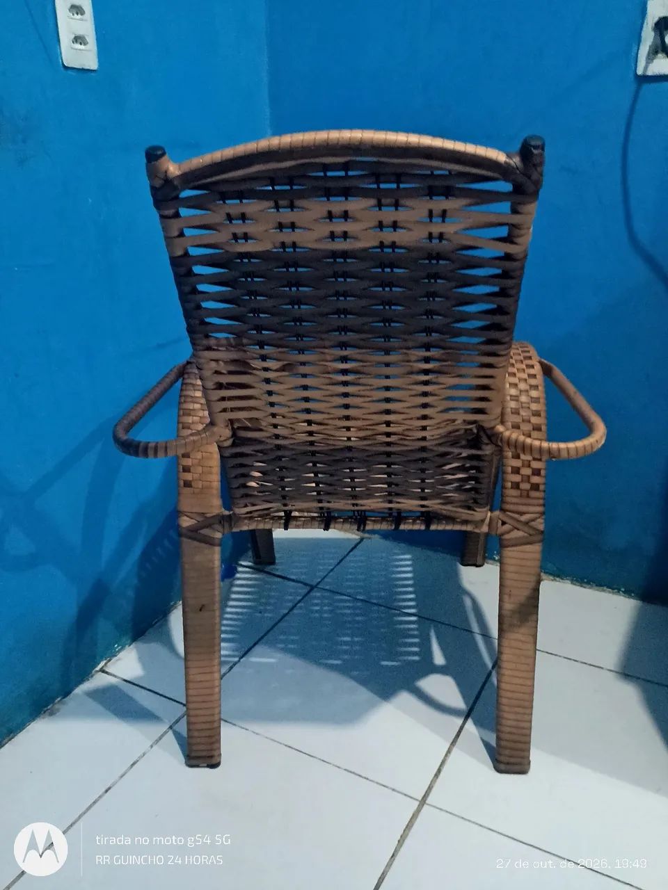 Vende-se cadeira semi nova - Foto 3