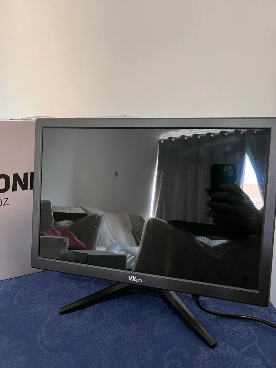 Monitor VxPro 17.1pol (Com algumas manchas na tela)