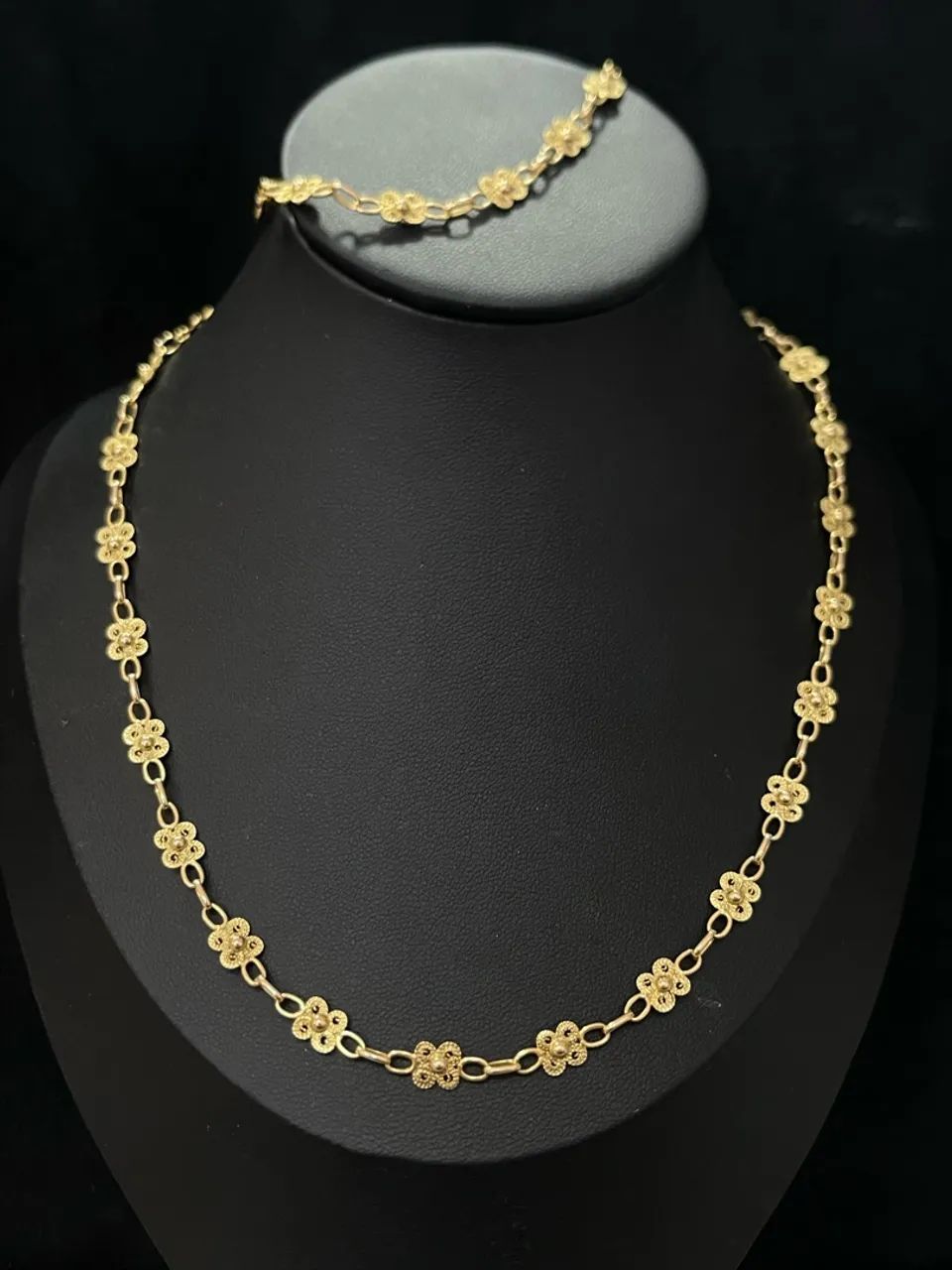 Corrente e Pulseira Flor Maciço de ouro 18k procedência garantia eterna
