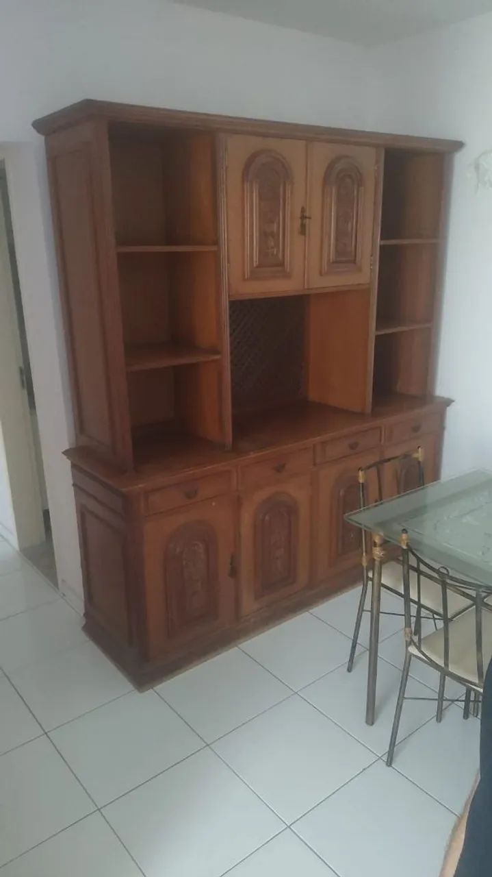 Armário de Madeira Maciça  - Foto 2