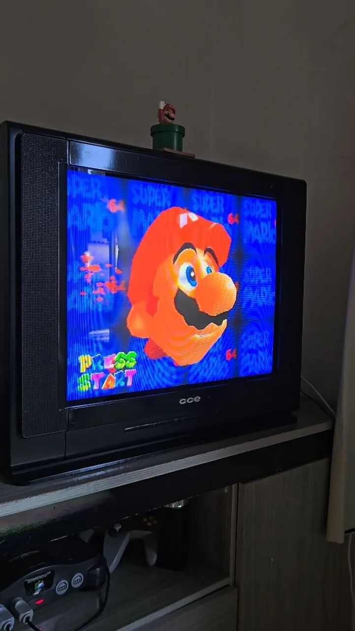 TV tubo CCE 21 polegadas