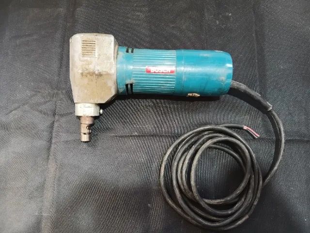 Tesoura punção Bosch antiga 110v - sem plug e sem acessórios 