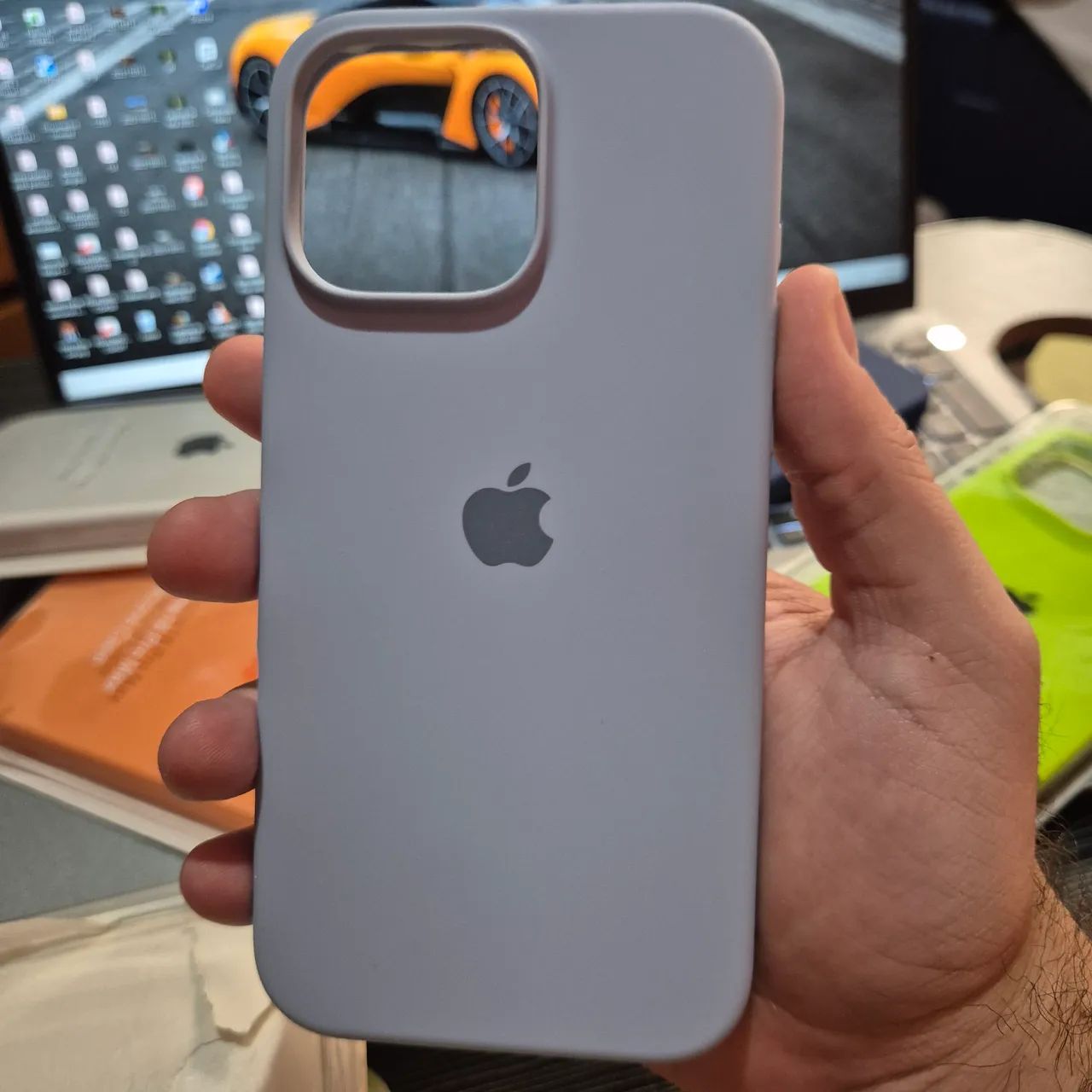 Capa Silicone iPhone 16 Pro Max - Foto 3