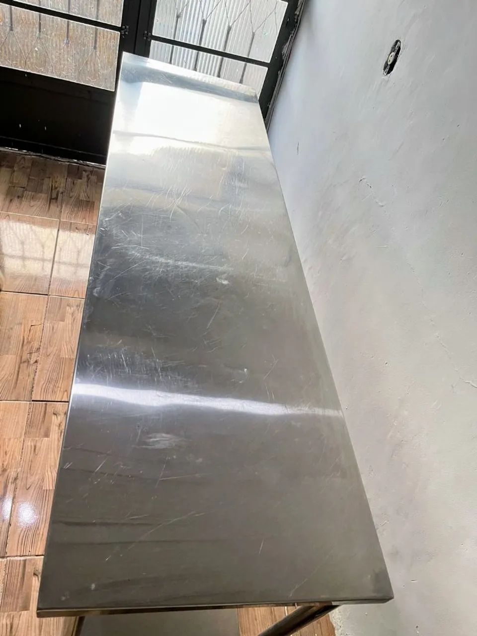 MESA DE INOX INDUSTRIAL - 2,10m x 0,60m x 0,90m - 2 NÍVEIS | SEMINOVA - Foto 2