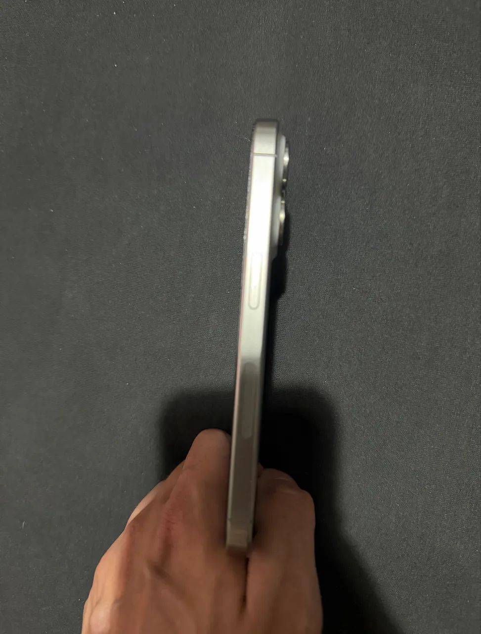 iPhone 15 Pro - 128 GB - Foto 3