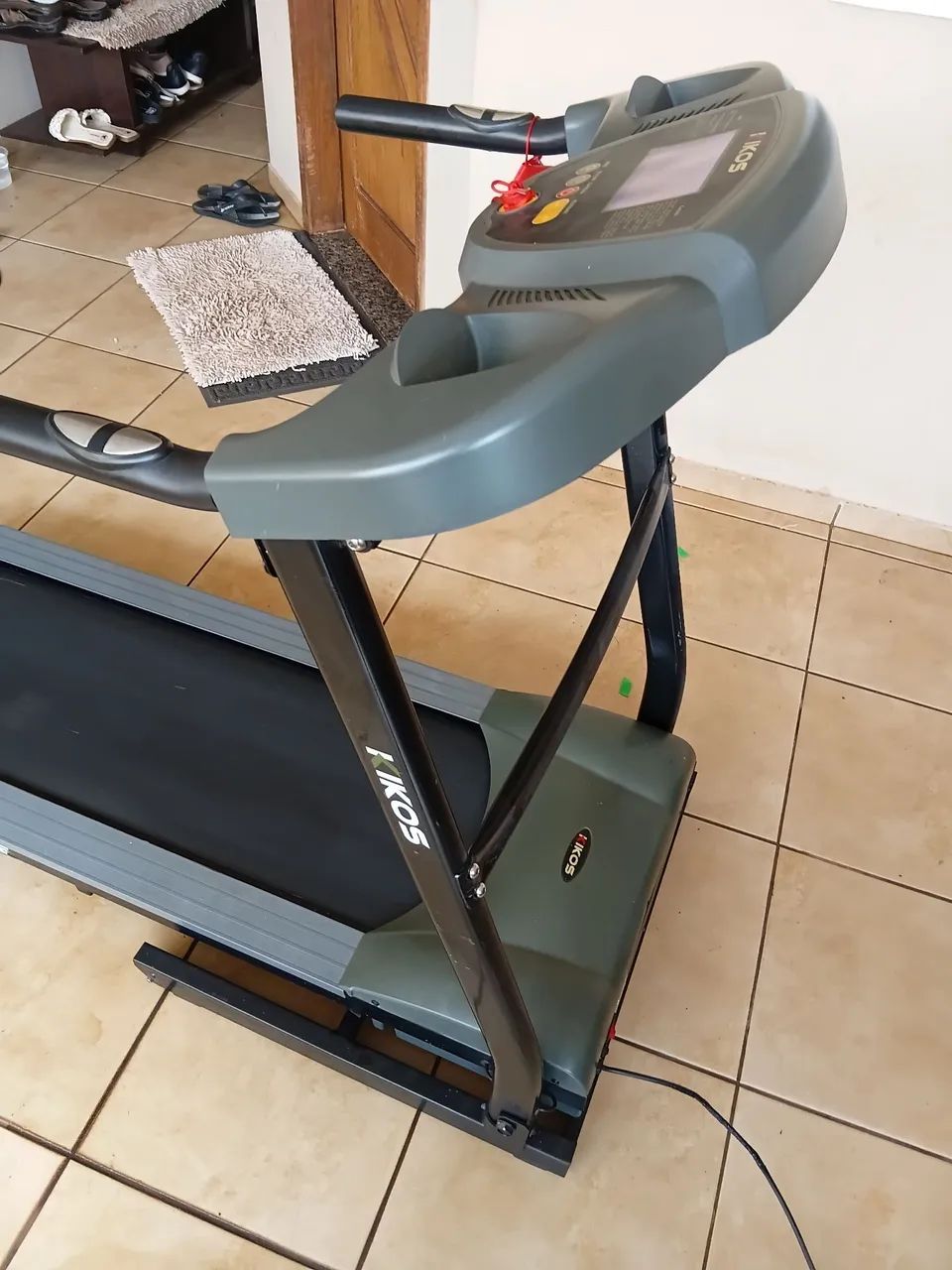 Esteira kikos E800 luxe  - Foto 2