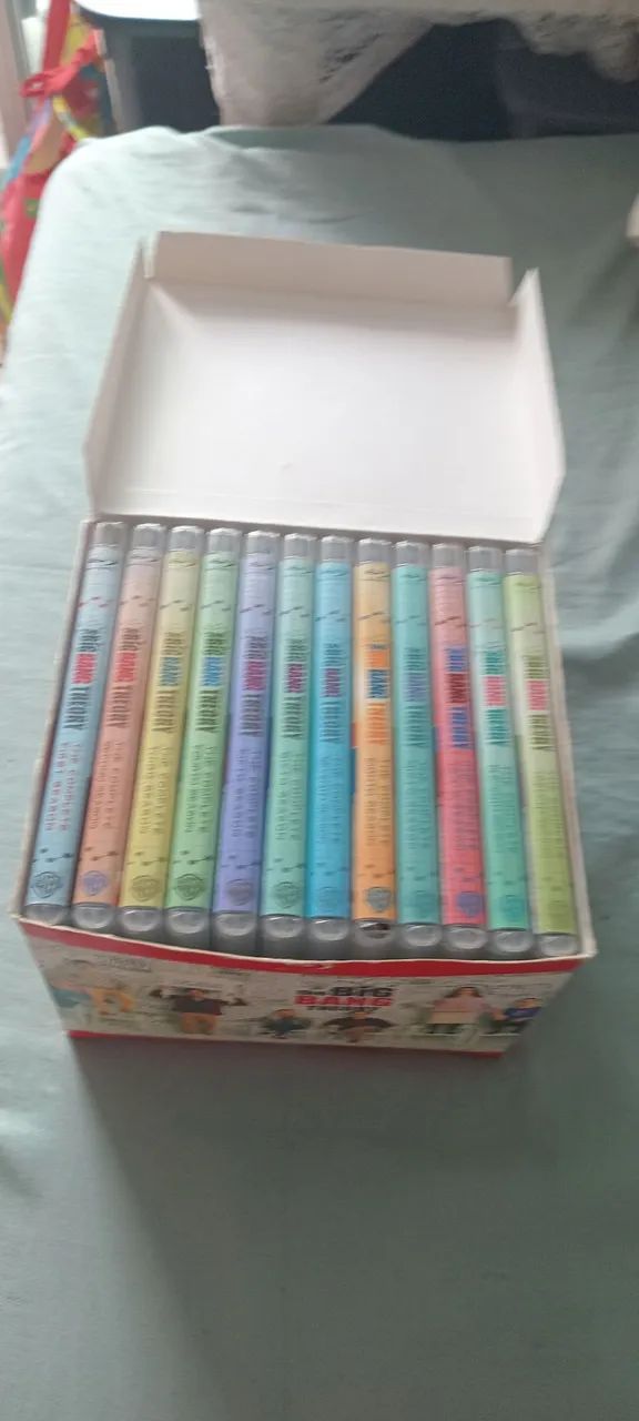 The Big Bang Theory BOX COMPLETO NOVO colecionador (12 temporadas