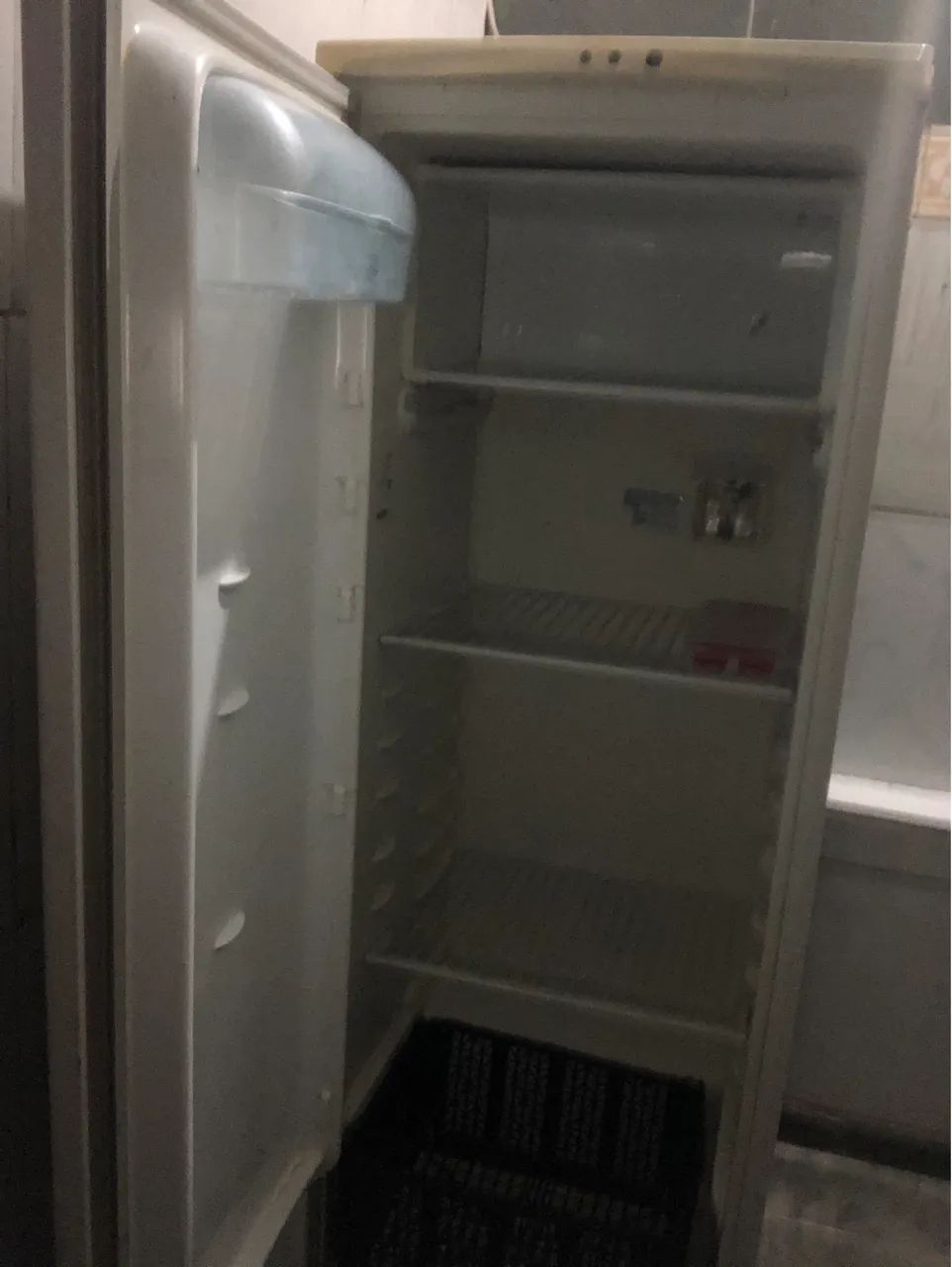 Geladeira para solteiro 