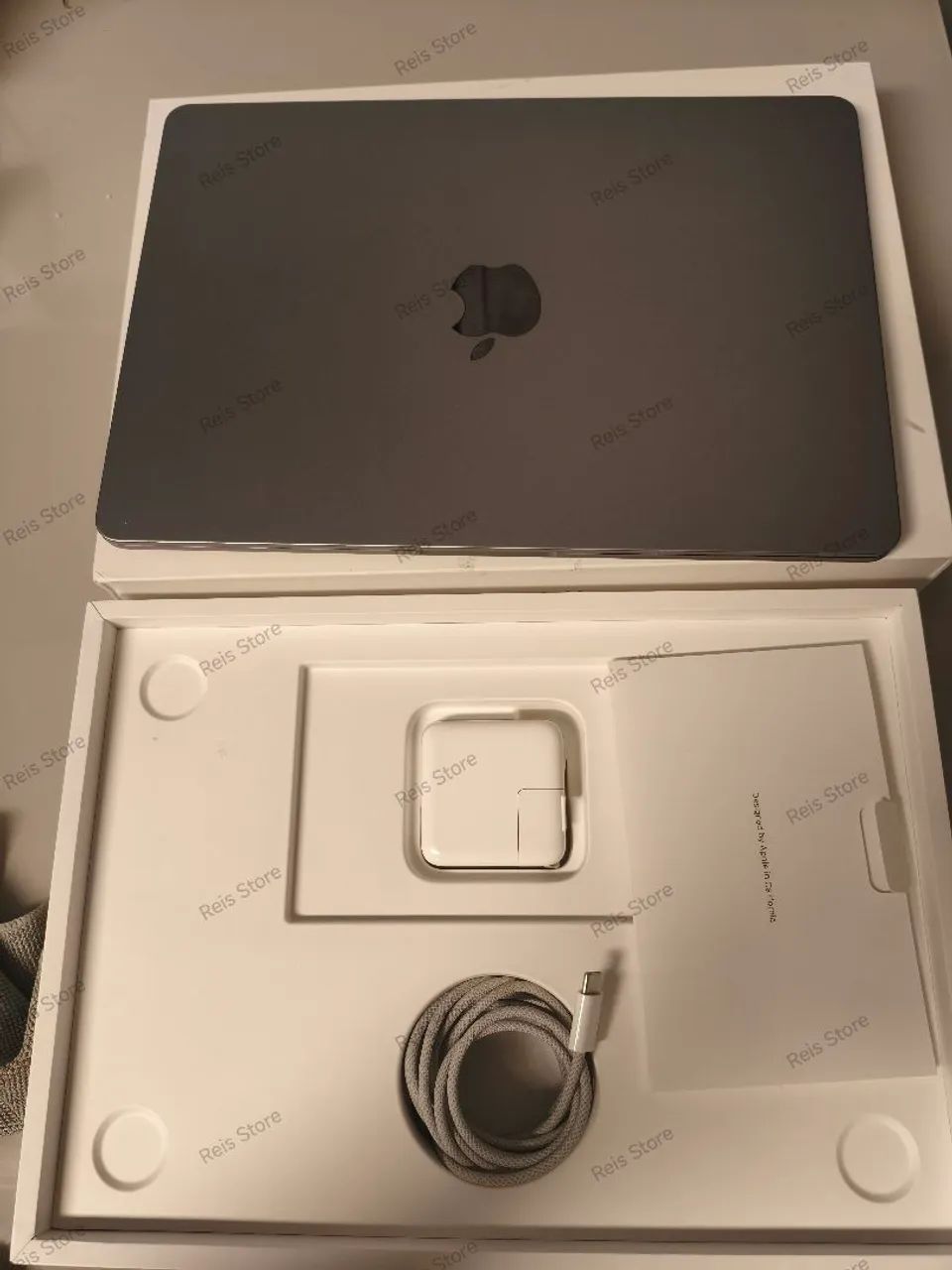 MacBook air M2 prata  - Foto 2