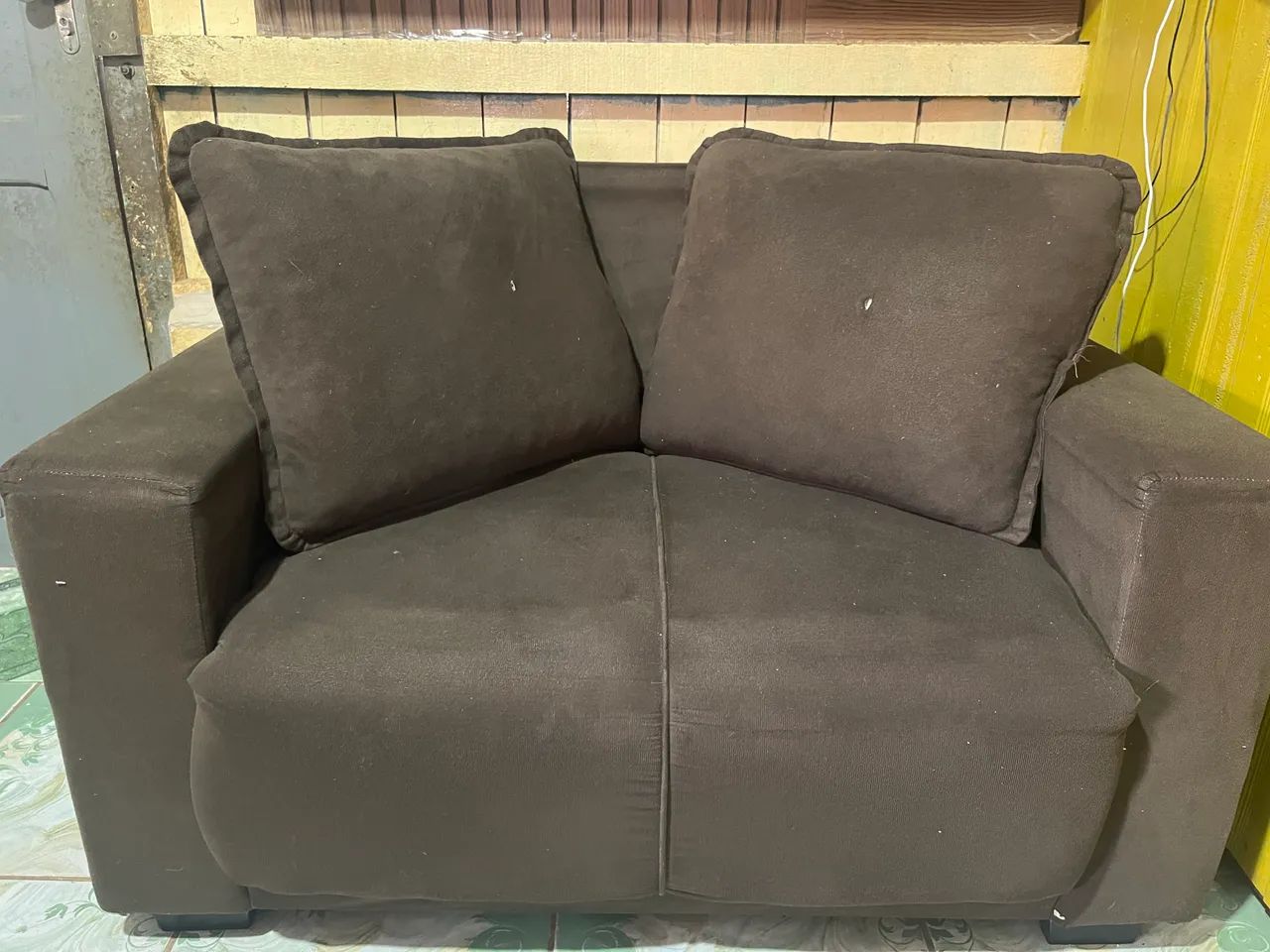 Vendo sofá de 2 e 3 lugares - Foto 4