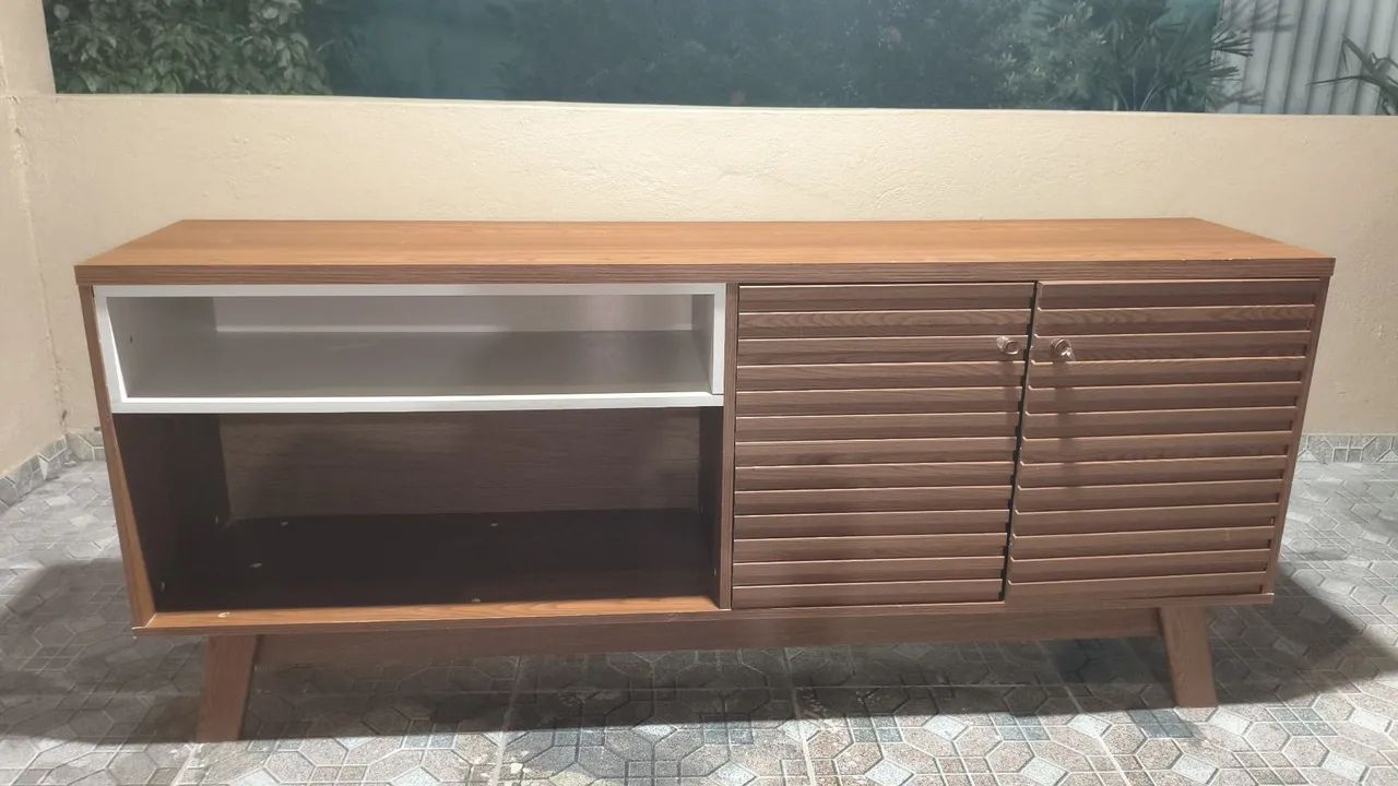 Vendo um Rack para TV bem conservado  - Foto 2
