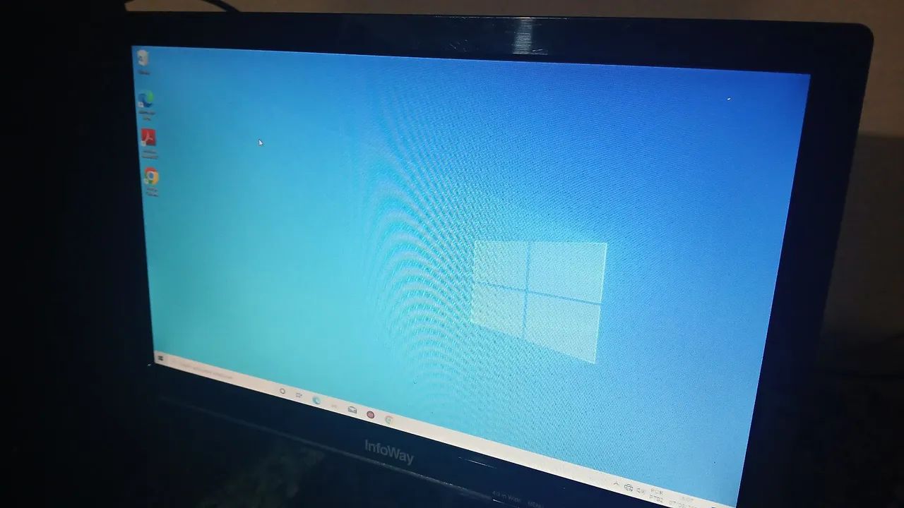 Computador ótimo Windows 10 4gigas de memória  - Foto 3