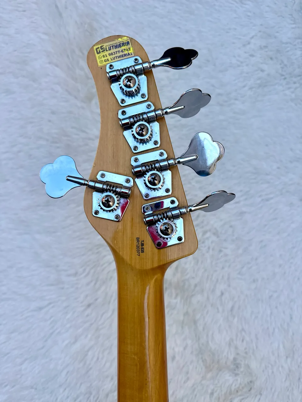 Baixo Ária Pro II - Instrumentos musicais - Samambaia Sul