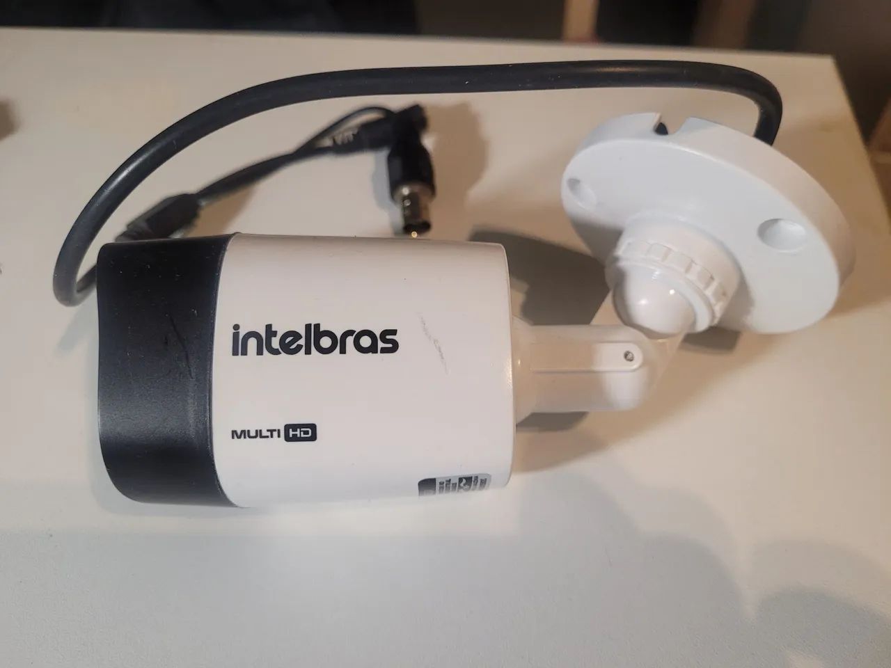 Câmera Intelbras MultiHD VHD 1120 B G4