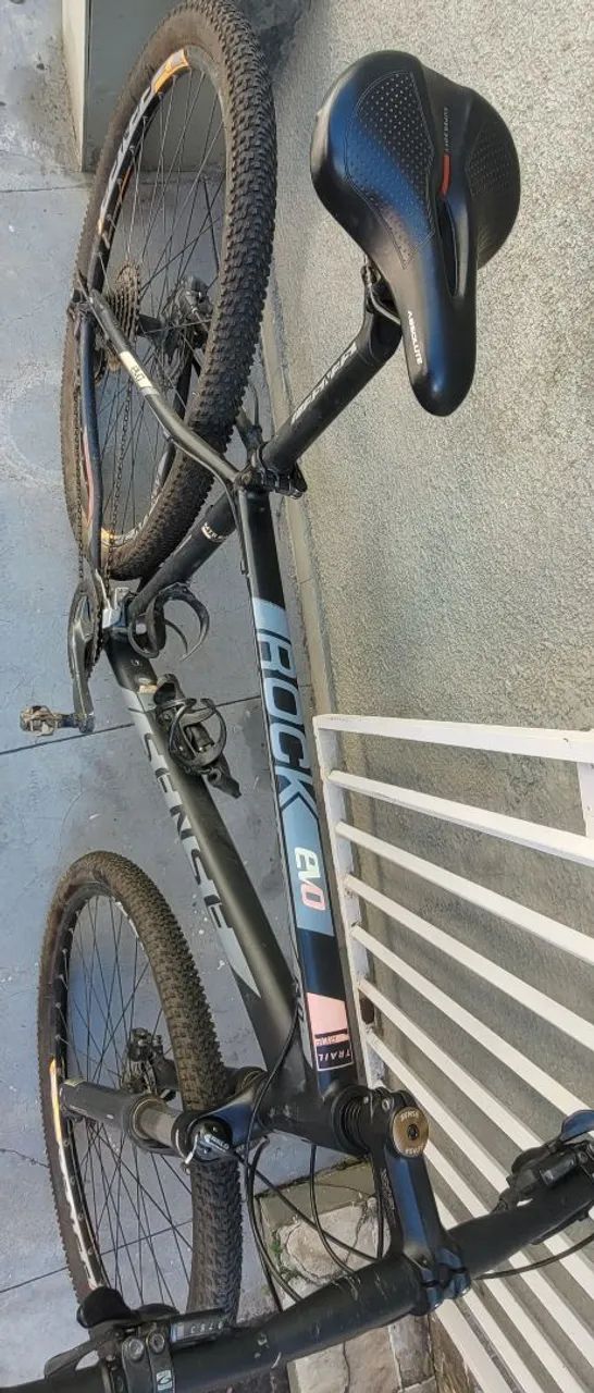 Bicicleta sense rock aro 29 semi nova em perfeito estado - Foto 4