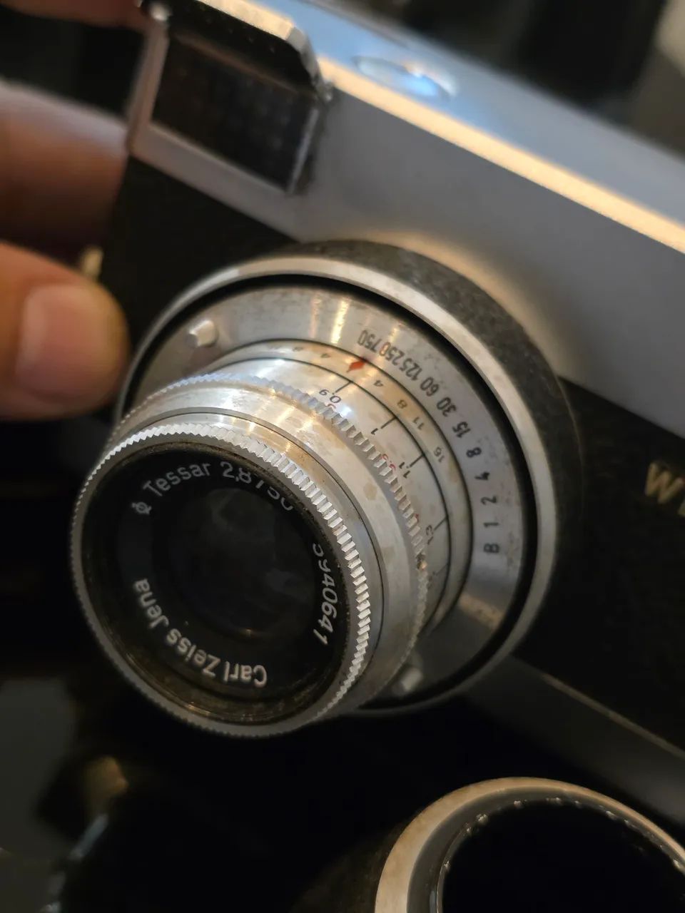 Câmera Carl Zeiss Jena Werra 35mm ícone Bauhaus minimalismo alemão