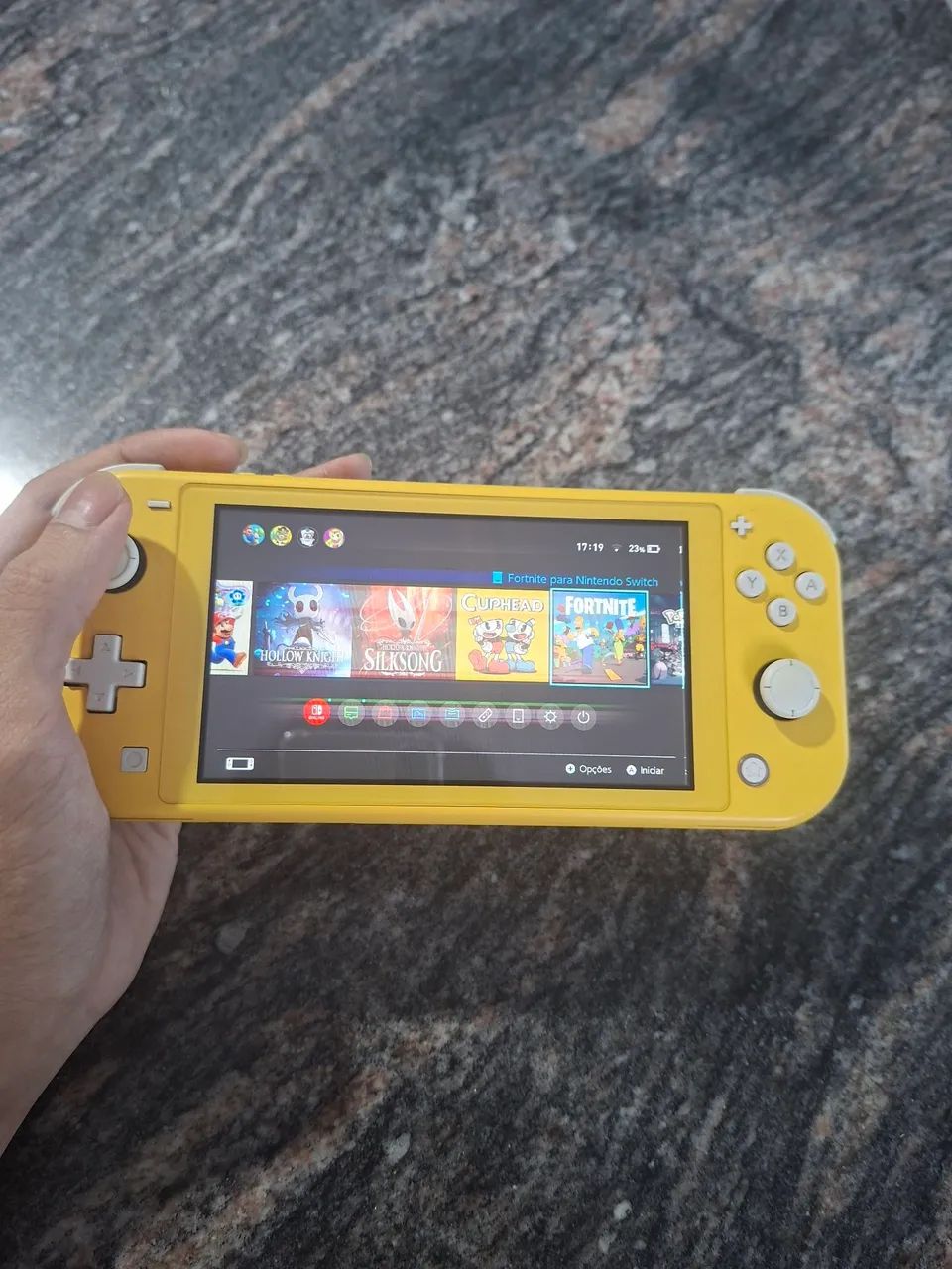 Nintendo Switch Lite (Yellow) - Consoles de Vídeo Game - Jardim do