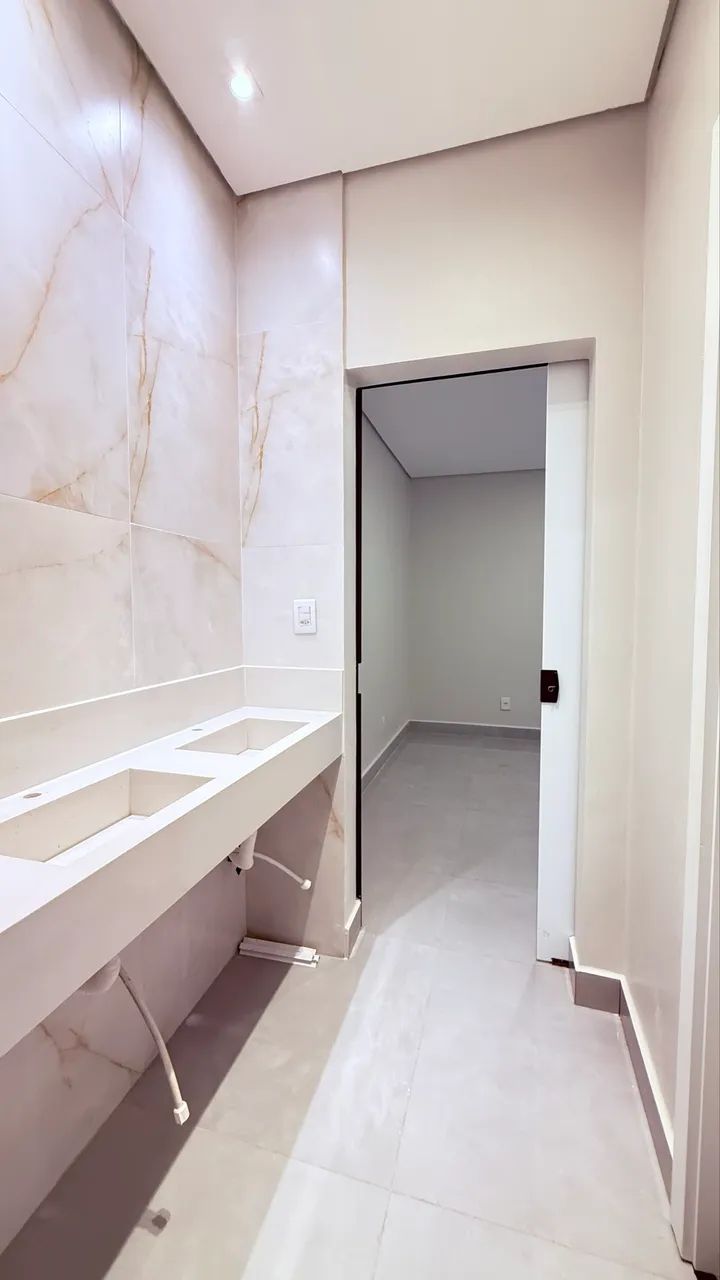 CASA A VENDA ARNIQUEIRAS COND FECHADO  - Foto 12