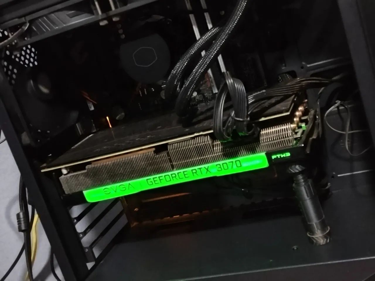 RTX 3070 EVGA FET3 ULTRA GAMING  - Foto 2